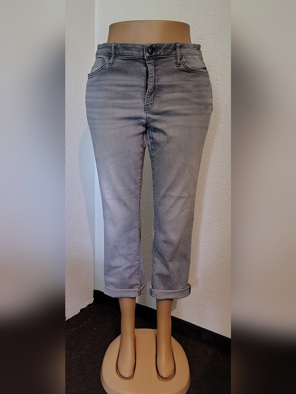 Simply Vera Vera Wang Straight Leg Capri Jeans